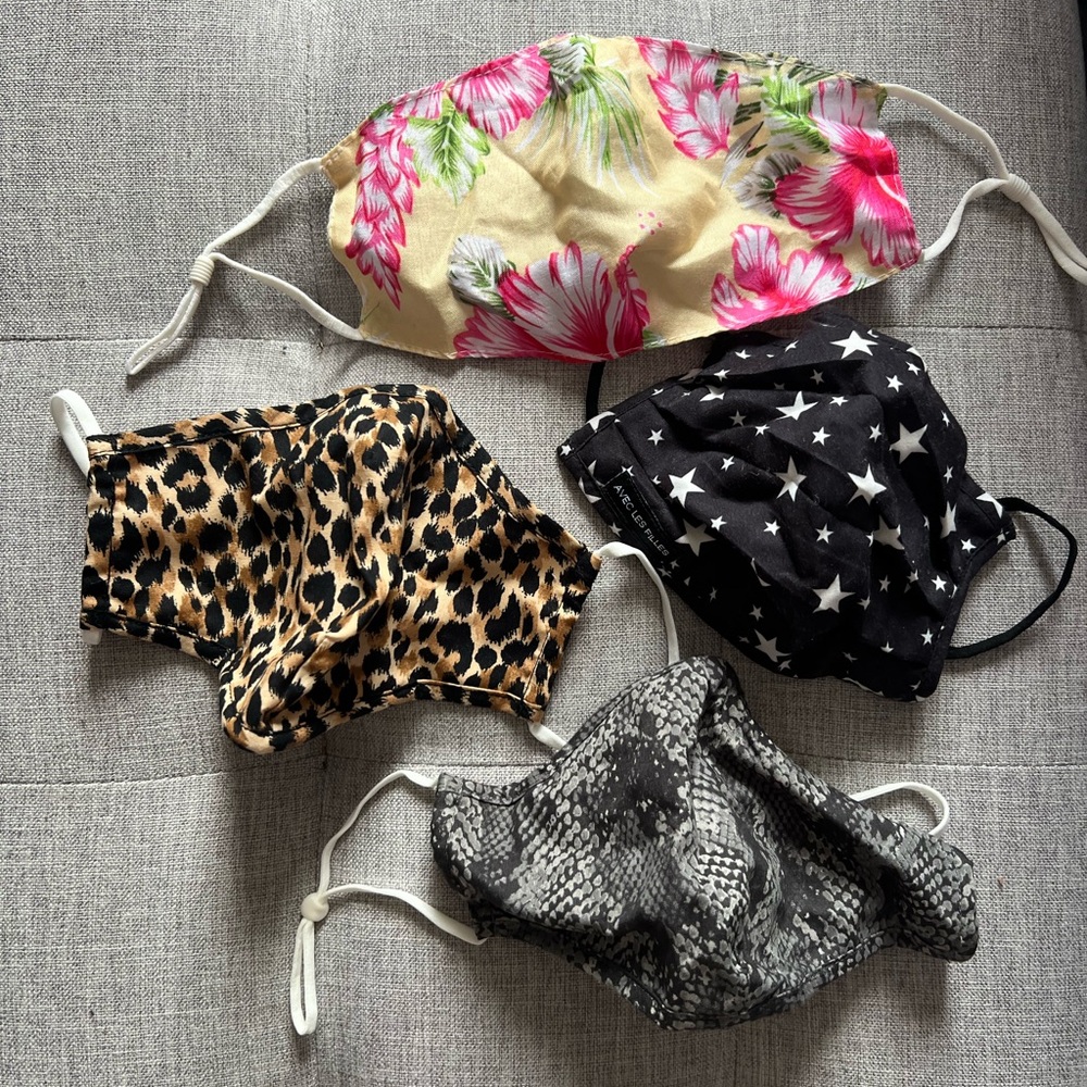Set of 4 Stylish Face Masks